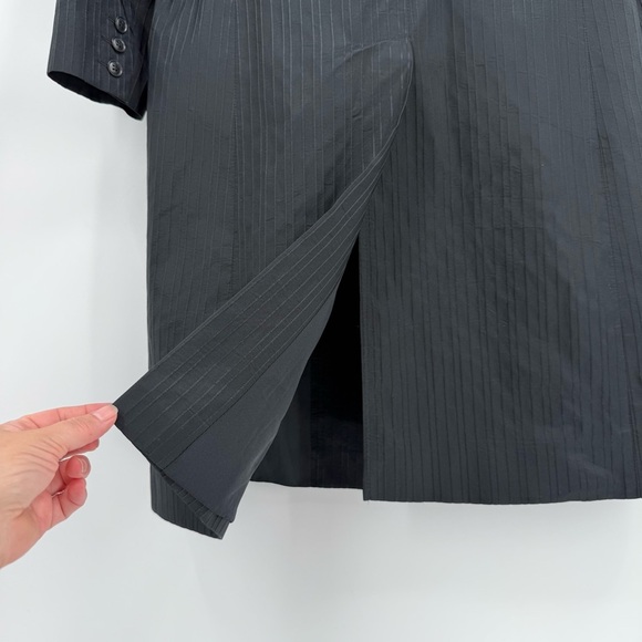 Max Mara Made In Italy Vintage Pinstripes Retro Black Long Jacket Size USA 8 - Picture 11 of 12